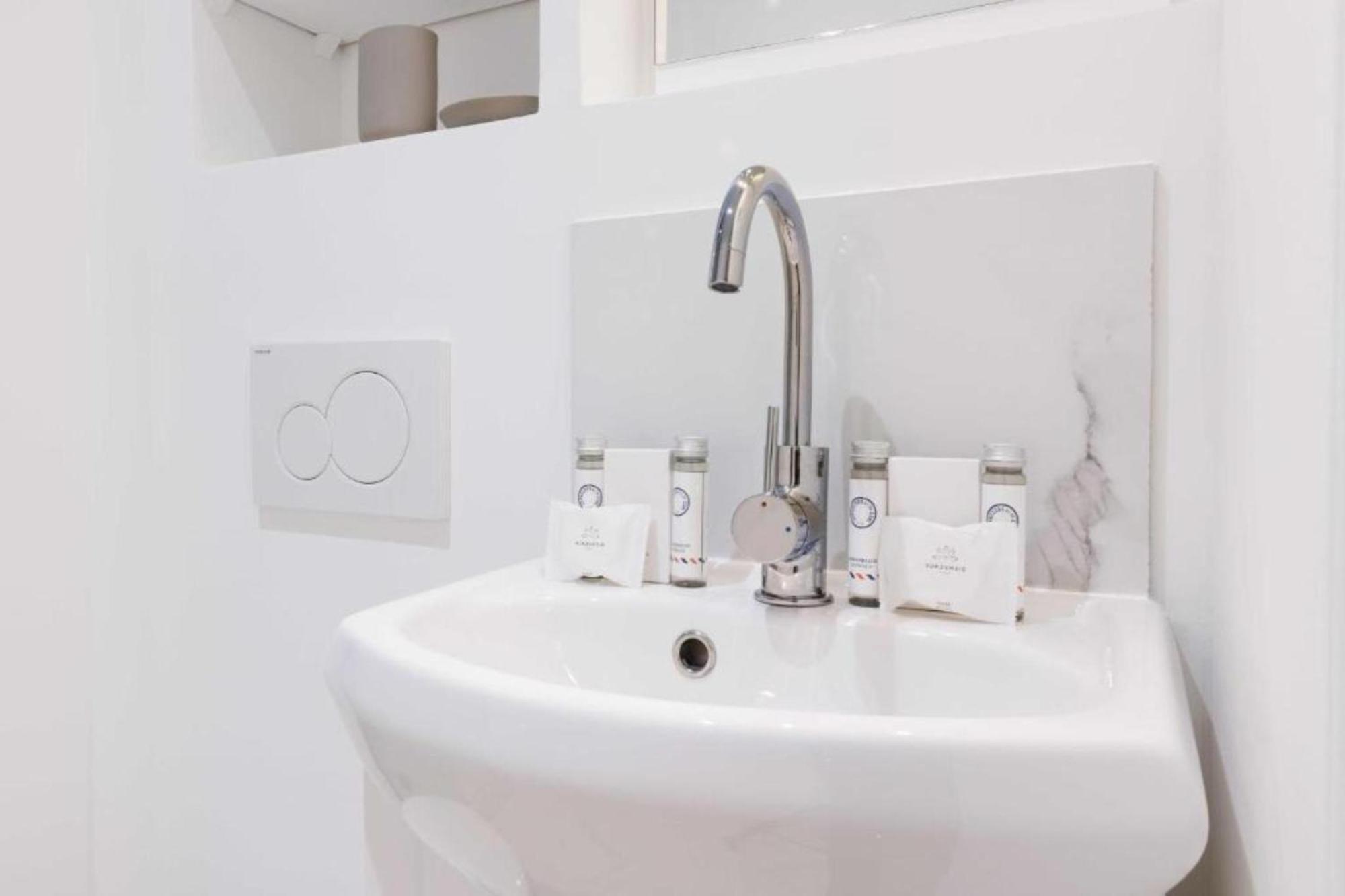 Charming And Peaceful Studio - 2P - Pigalle ปารีส ภายนอก รูปภาพ